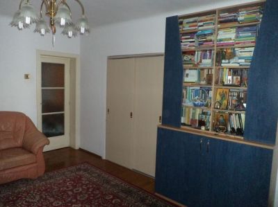 Apartament in bloc-1 Mai