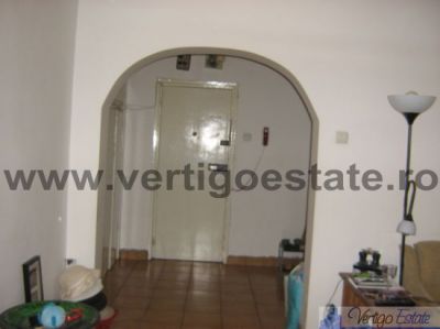 Vand apartamet 2 camere