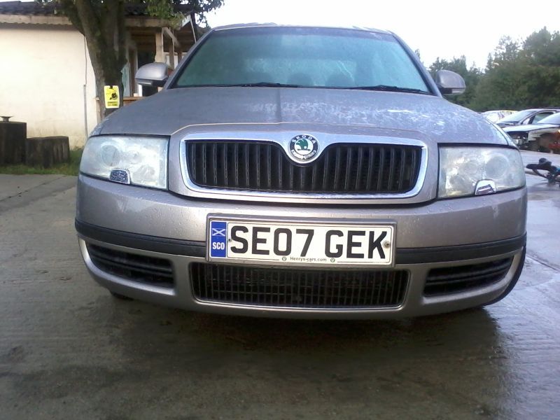 Dezmembrez Skoda Superb, an 2007