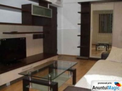 Domnesti, 35000 eur case la cheie