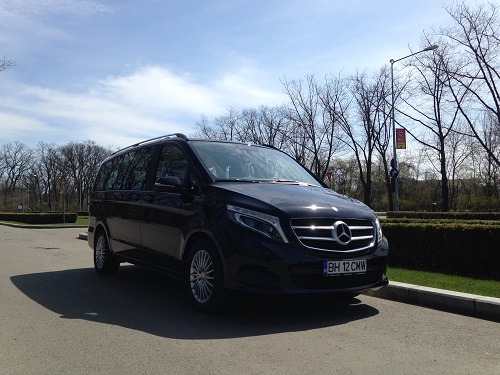 Inchiriere limuzine pentru nunti si evenimente