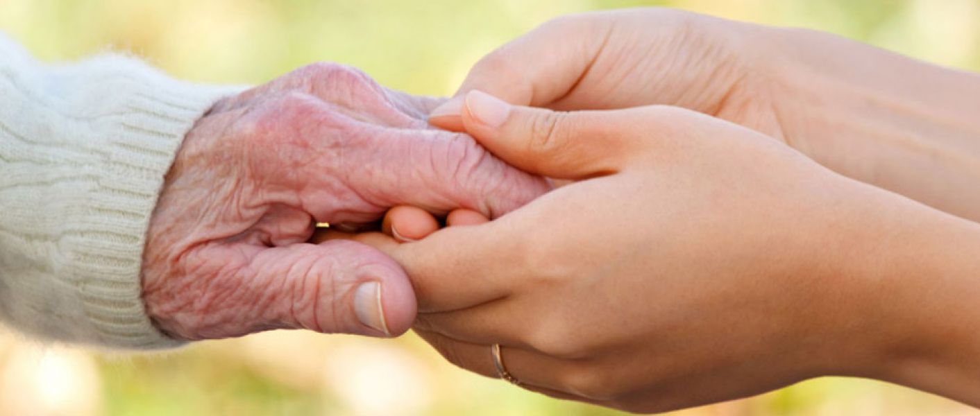 Cautati azil de bătr�ni privat ?