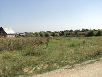 DE VANZARE, Terenuri intravilane cu deschidere la lac, Stefanesti, 4500 si 3000mp