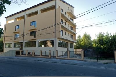 INCHIRIEZ SPATIU BERCENI SUN PLAZA