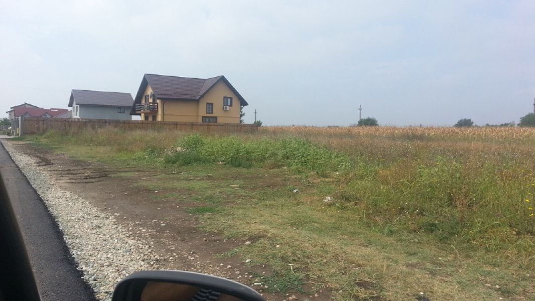 Terenuri intravilane, Berceni