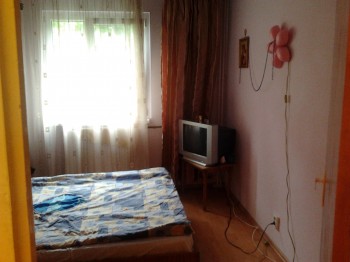 Particular,vand apartament 3 camere