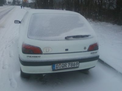 dezmembrez peugeot 306