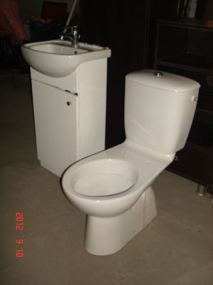 WC portelan marca Jika