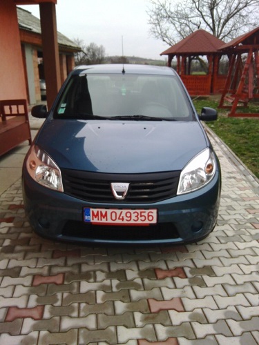 Vand dacia sandero 1,4 benzina +gaz(fabrica), an 2010