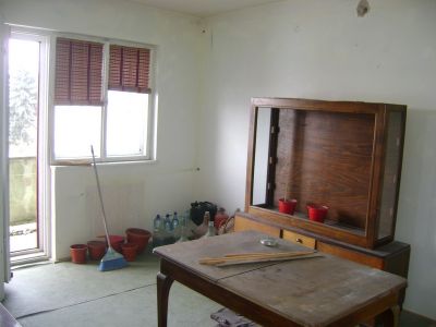 Vand apartament 4 camere Campina