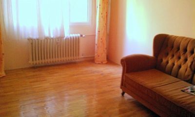 VAND 2 CAMERE SOCULUI CHISINAU