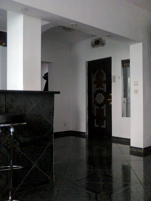 Vand apartament 3 camere Costin Georgian