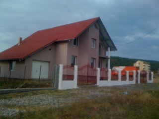 Vand vila frumoasa in Reghin, Dedradului, accept unele variante!