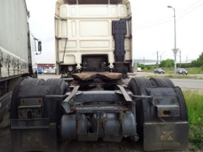 VAND 2 BUCATI CAPURI TRACTOR DAF XF 95
