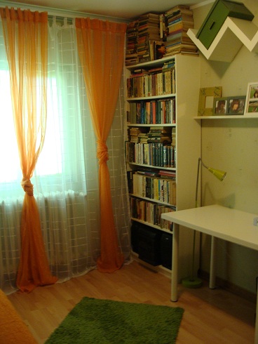 Apartament de vanzare 4 camere decomandat 68.500 euro