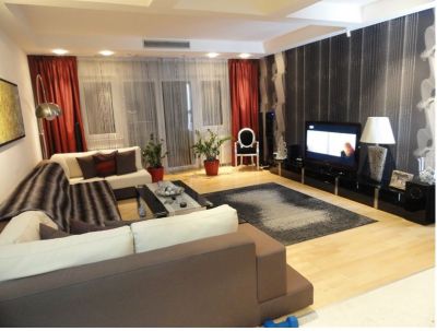 3 Camere zona Unirii