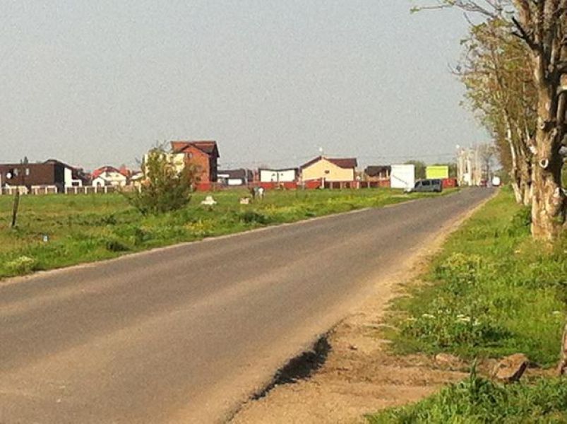 Vand teren in comuna Berceni 320 mp