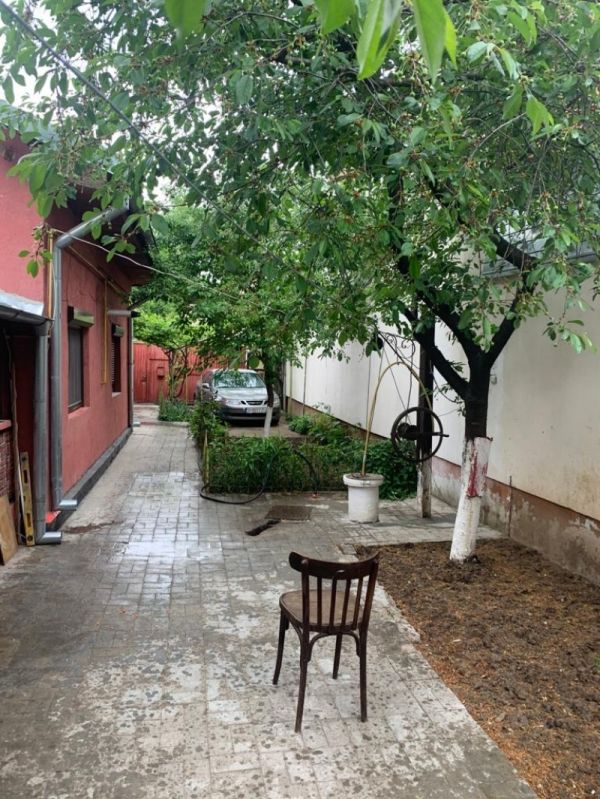 Casa vanzare 3 camere Prelungirea Ferentari