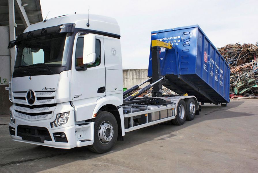 Inchiriem utilaje, automacarale si camioane pt constructii