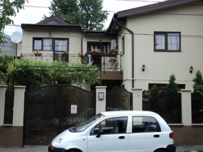 De vanzare vila - Damaroaia