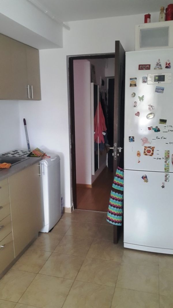 3 Camere Superbe D. Leonida Metrou