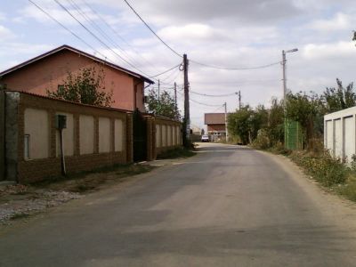 Comuna Berceni lot de casa 300 mp la intrare