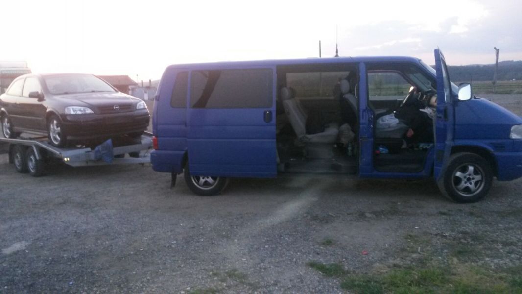 Transport persoane colete si masini