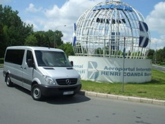 Transport aeroport baneasa - constanta cu microbuze si autoturisme