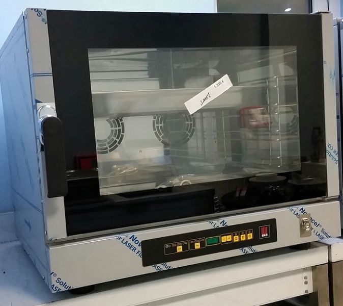Cuptor convectie pt gastro 4 tavi digital  Italia nou