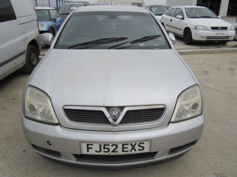 Dezmembrari Opel Vectra C