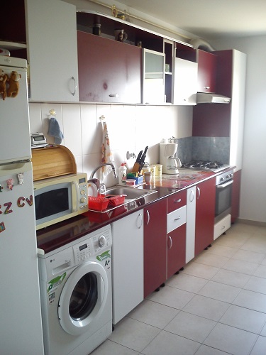 Particular, vand apartament 2 camere cartier rezidential Confort City