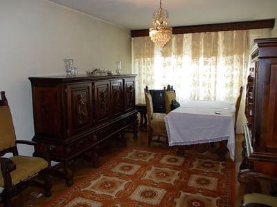 Apartament 4 camere - 1 Mai