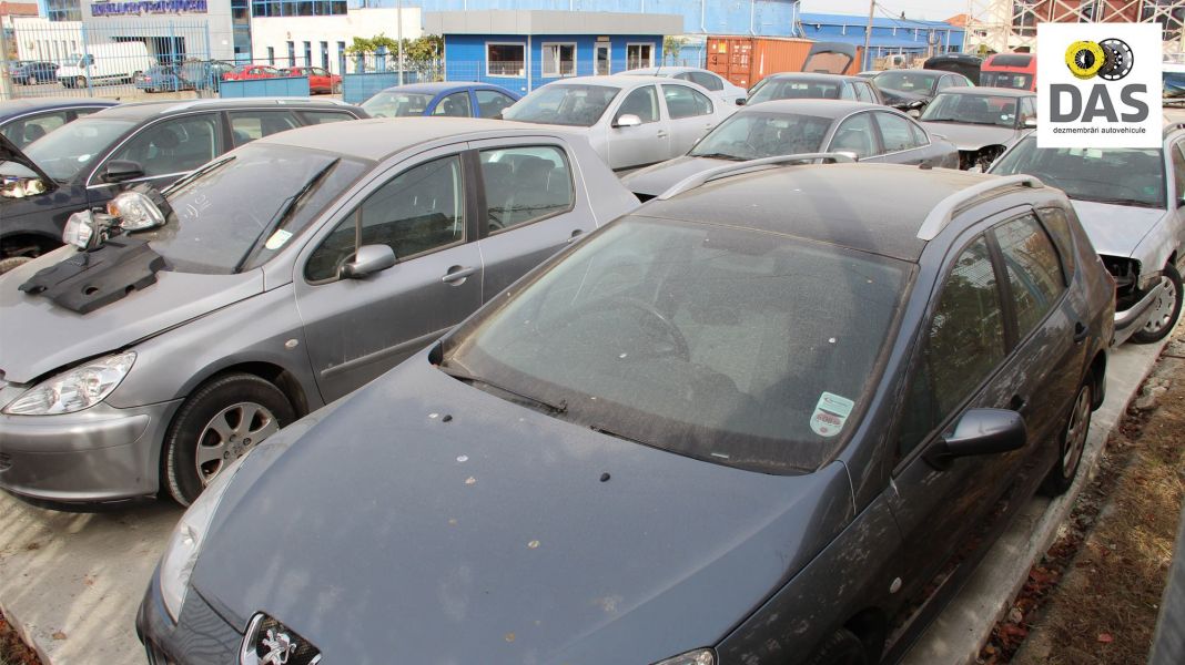 Piese auto originale din dezmembrari - facebook.com/dezautoserv 