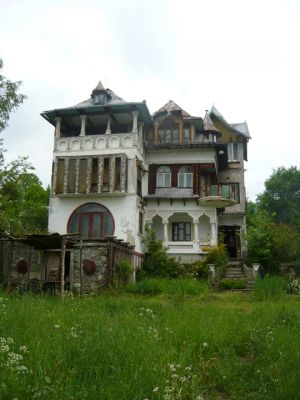 casa cu livada