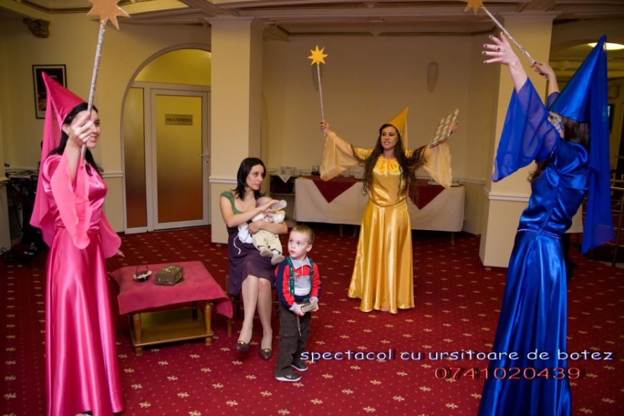 Ursitoare de botez live