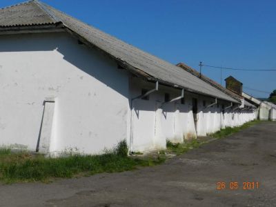 vand depozite/hale si platforma betonata suceava-falticeni