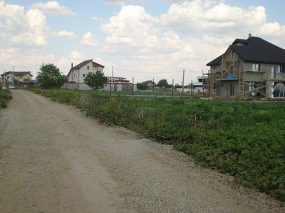 Comuna Berceni loturi 440 mp de vanzare