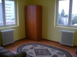 DE VANZARE APARTAMENT 3 CAMERE, ZONA STADIONUL NATIONAL