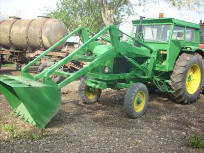 Vand tractor John Deere 3135