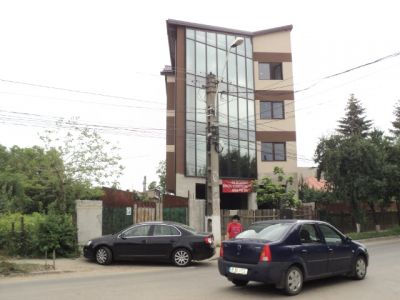 DE VANZARE, Apartament 4 camere, Militari