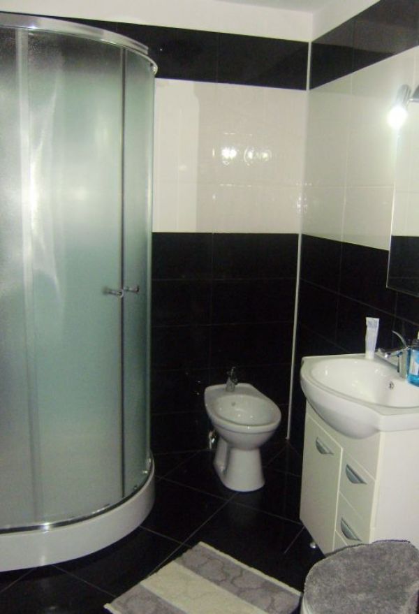 Vand apartament 2 camere Militari, Uverturii, Dreptatii