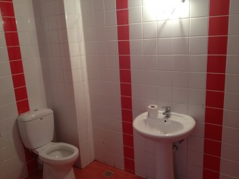 Propietar,vand ap 2(3) camere, drumul taberei, prelungirea ghencea nr 65b