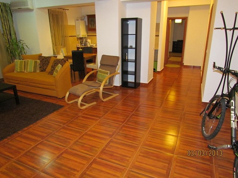 Vanzare apartament lux 3 camere, zona Sisesti-2 Cocosi
