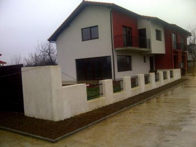 Vand duplex Sanandrei, judet Timis, foarte aproape de Timisoara.