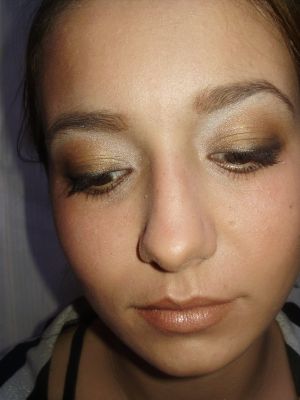 Machiaj profesional la domiciliu , www.salonelena.ro 