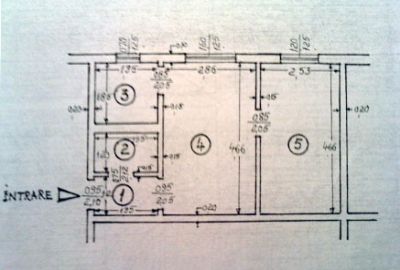 Vand apartament 2 camere in Iasi cart. Alexandru(rond 28)