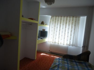 Sincai, Tineretului