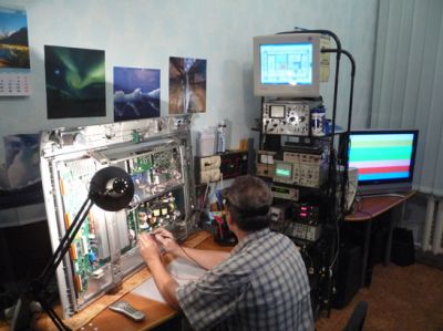 service, reparatii tv lcd - iasi