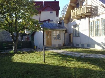VAND CASA POIANA TAPULUI