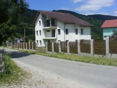 Vand vila in Bran, locatie deosebita, ideal investitie
